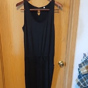 Amazon Black Sleeveless Jumpsuit